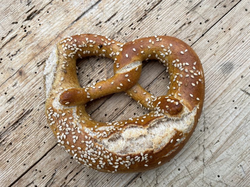 Dinkelvollkornbrezel